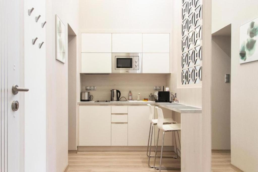 Revay 20 Suites By Corall Budapest Eksteriør bilde