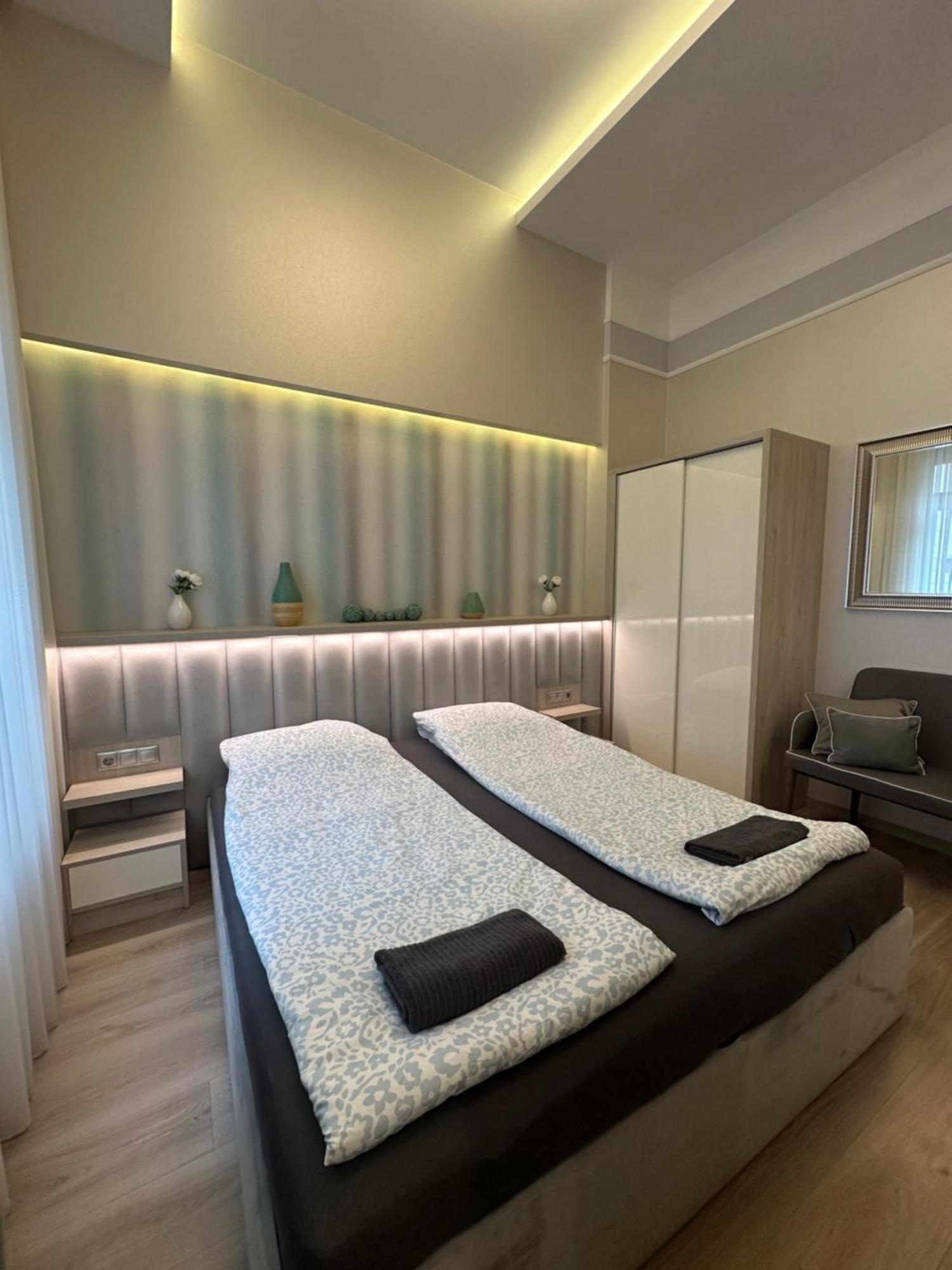 Revay 20 Suites By Corall Budapest Eksteriør bilde