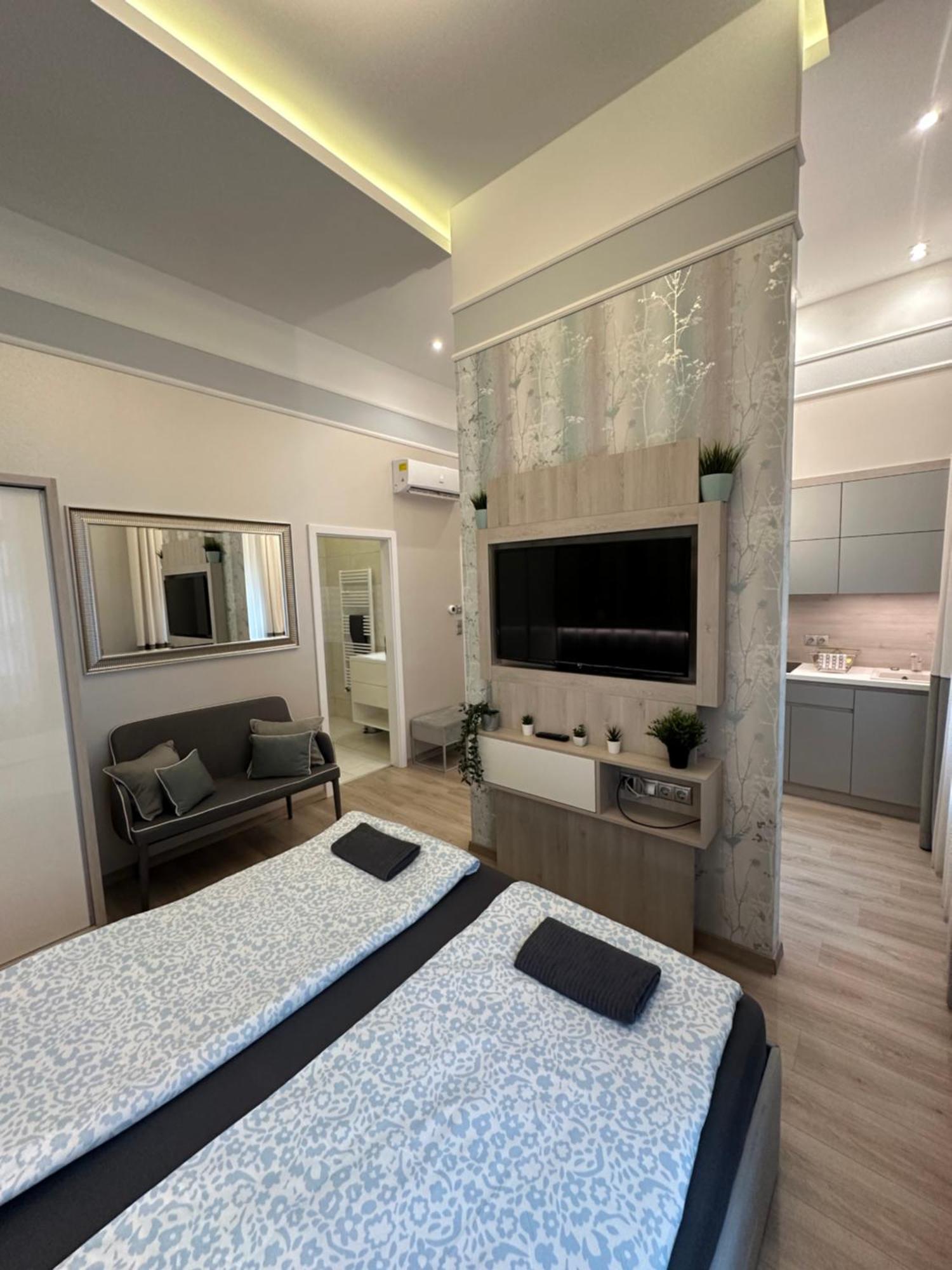 Revay 20 Suites By Corall Budapest Eksteriør bilde