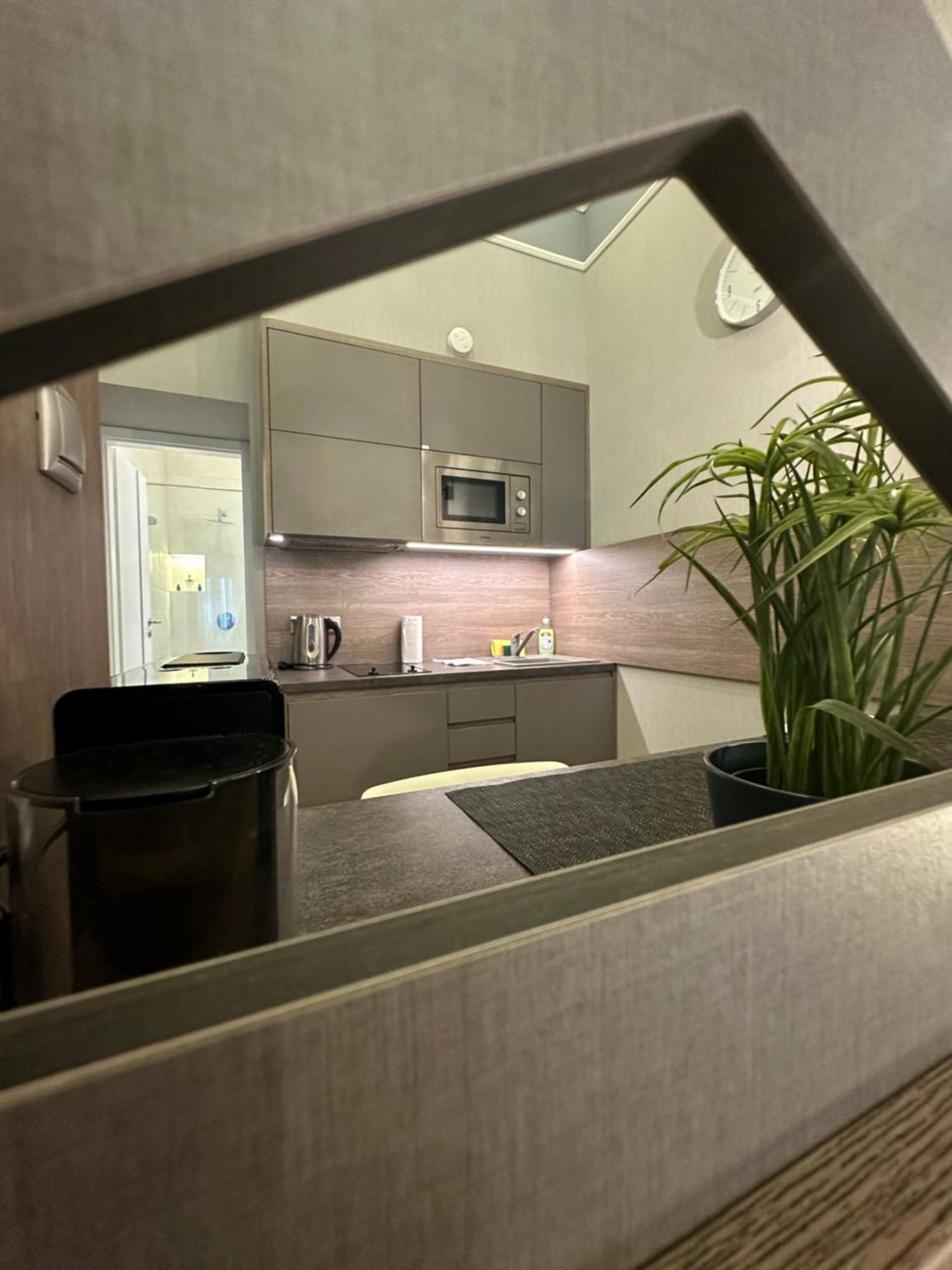 Revay 20 Suites By Corall Budapest Eksteriør bilde