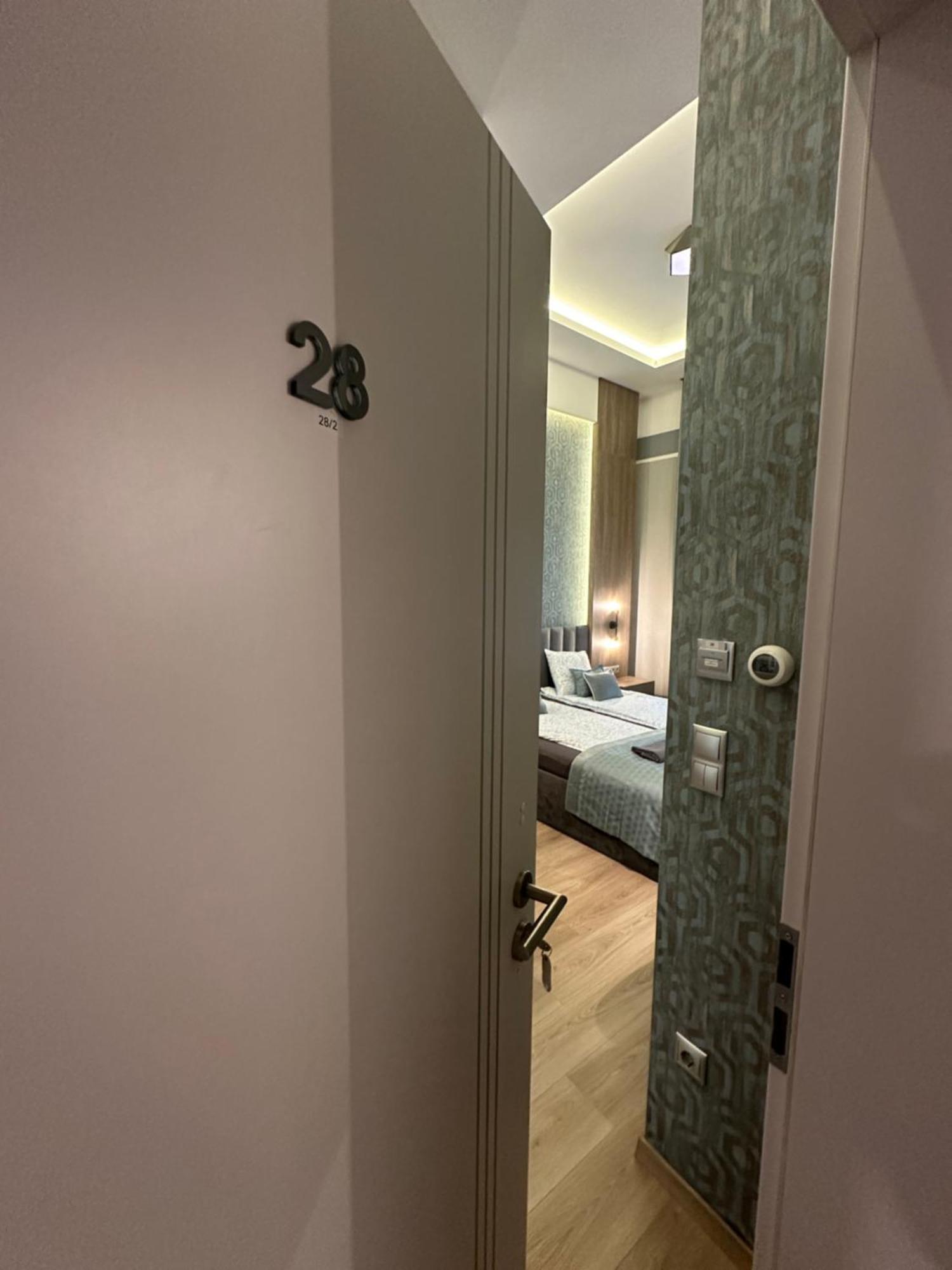 Revay 20 Suites By Corall Budapest Eksteriør bilde