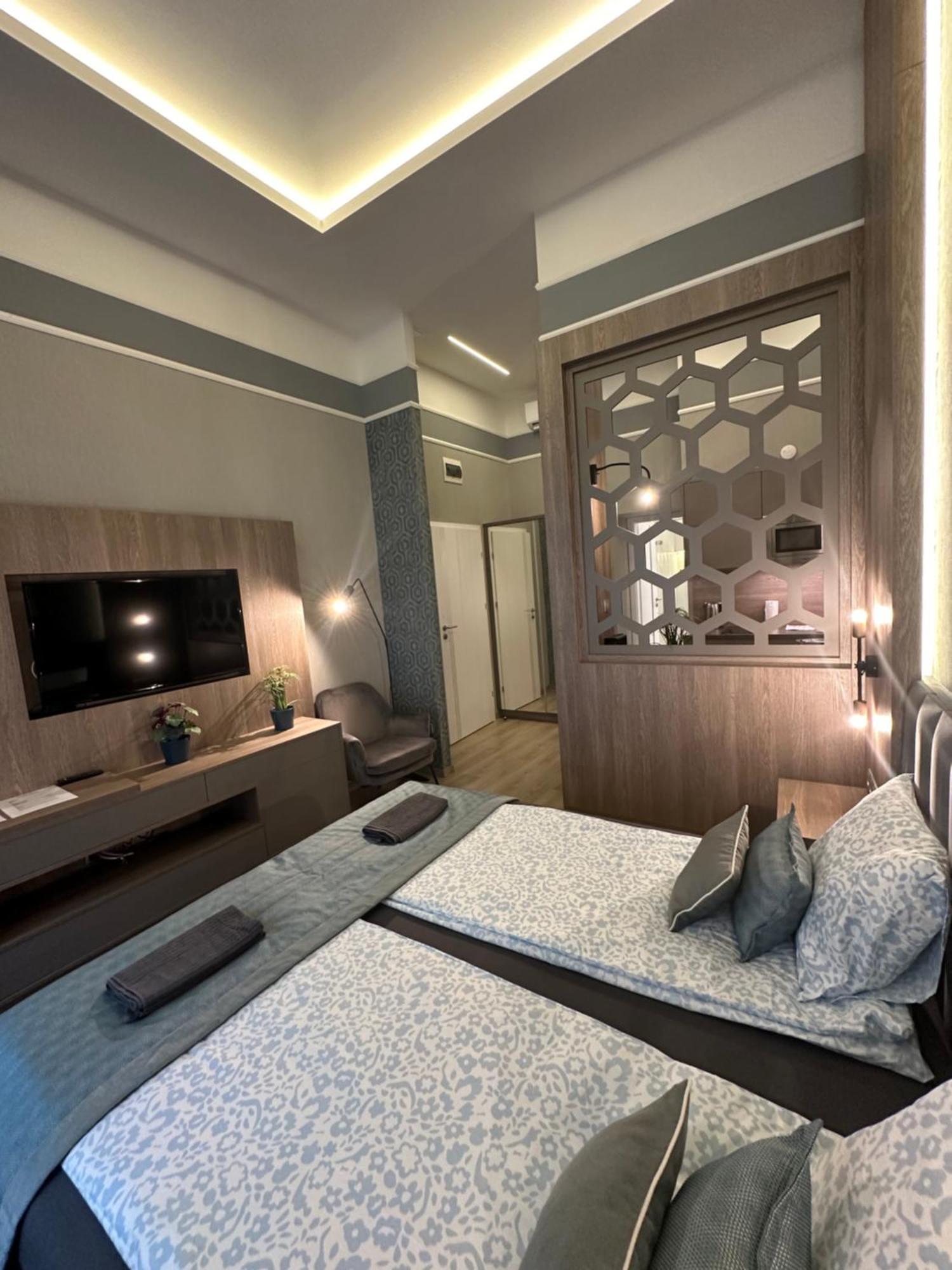 Revay 20 Suites By Corall Budapest Eksteriør bilde