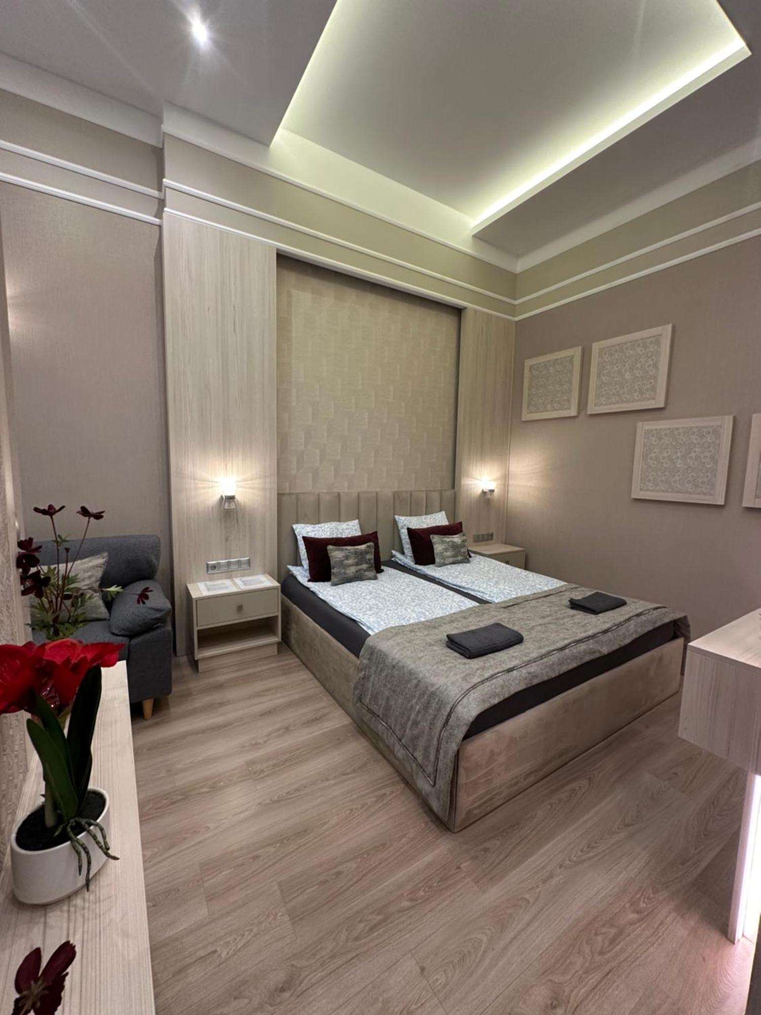 Revay 20 Suites By Corall Budapest Eksteriør bilde